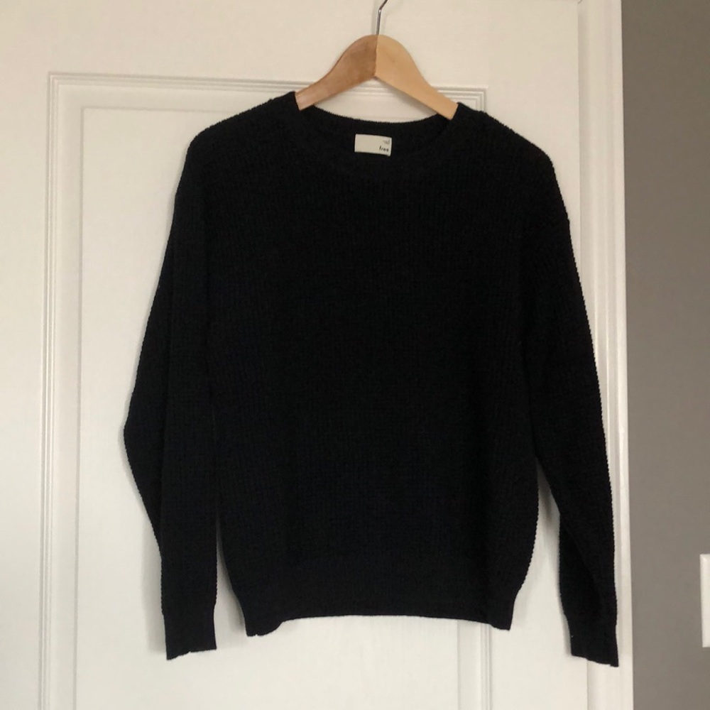 Wilfred free Isabelli sweater from Aritzia
